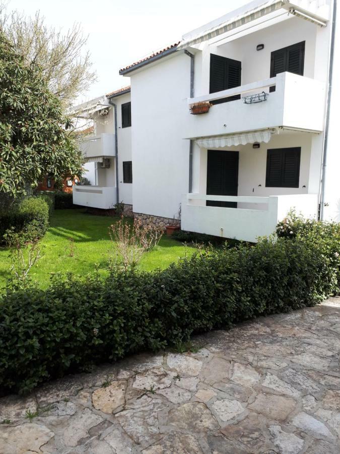 Villa Iris Sibenik Luaran gambar